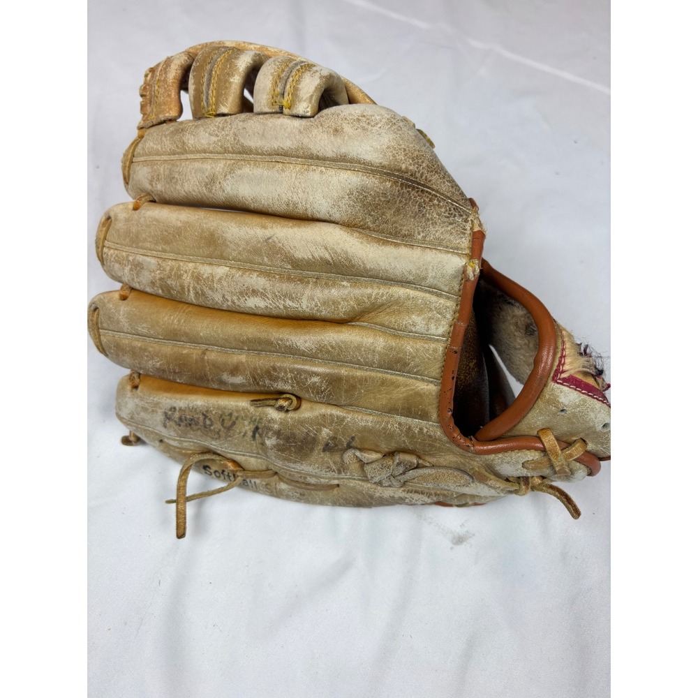 Vintage Rawlings PG20 Softball Glove Right Hand Throw Leather Edge-U-Cated Heel